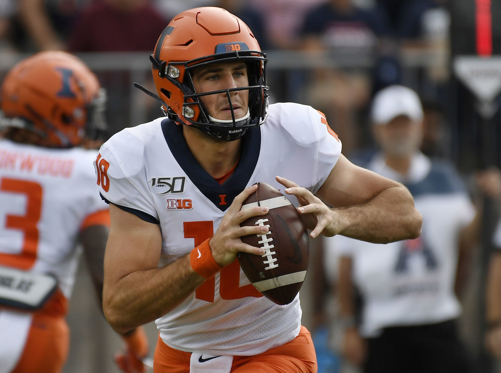 Illinois UConn Football